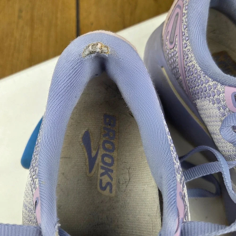 Brooks Ghost 14 Womens Running Shoes Purple Lavender 1203561B566 Size 6.5 B